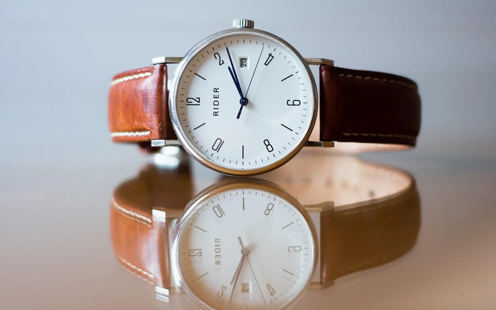 Analog watch, time and watch